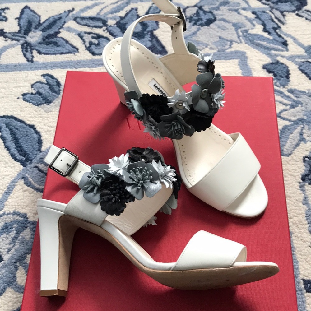 Manolo Blahnik flower sandal